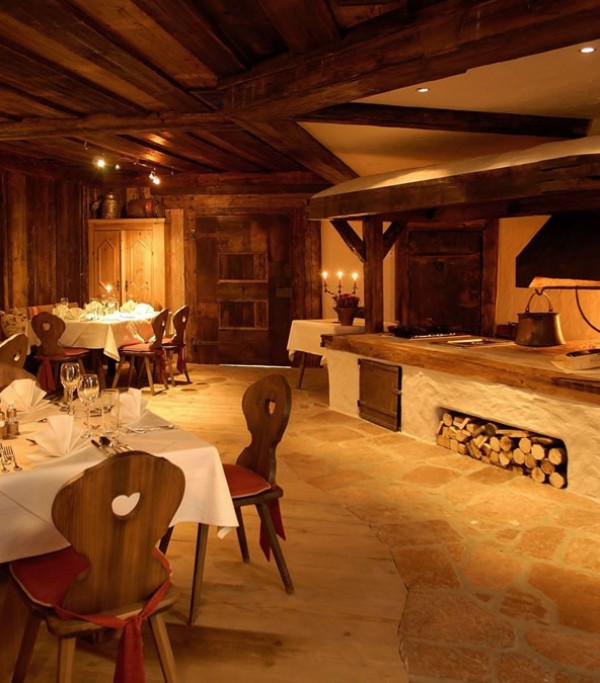 Rauchkuchl - cosy restaurant in the Hotel Alpine Palace