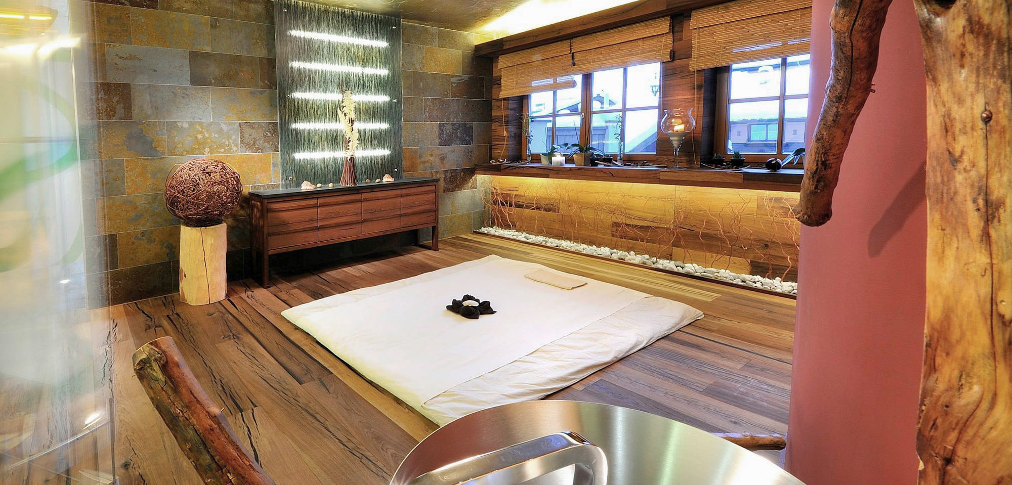 Behandlungsraum im Hotel Alpine Palace