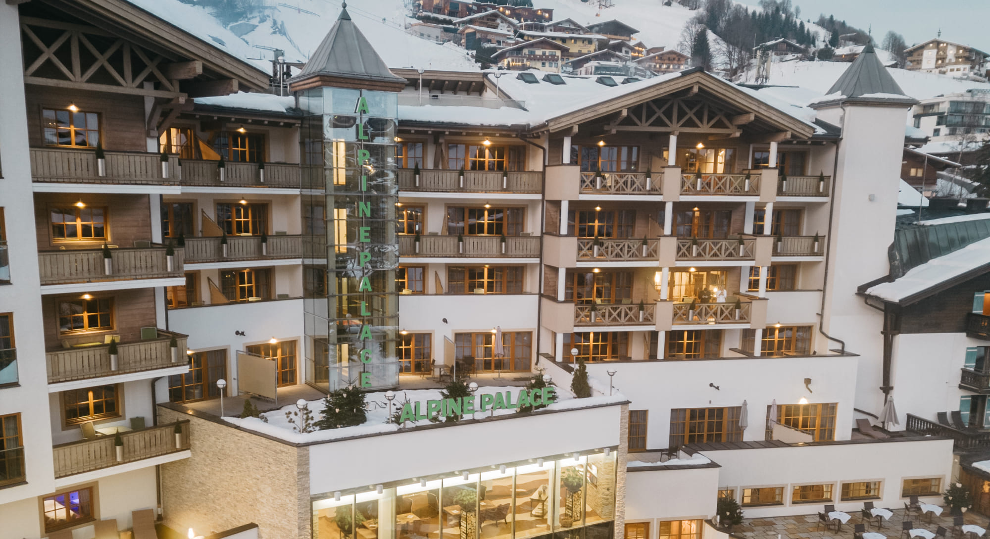 hotel alpine palace saalbach austria