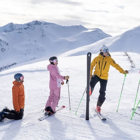 Skier on a slope © TVB Saalbach Hinterglemm