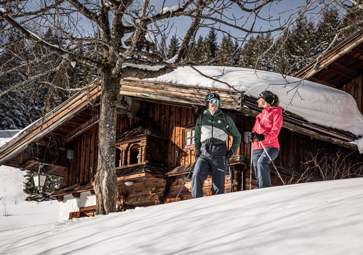 Winter hike © saalbach.com, Mirja Geh